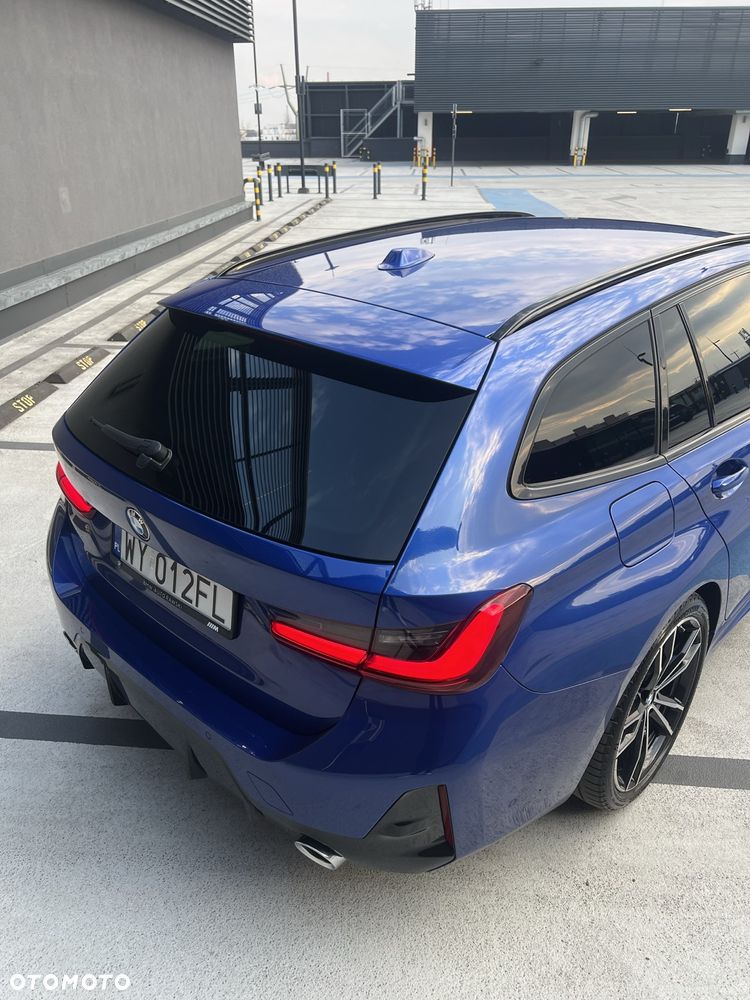BMW Seria 3 320d xDrive M Sport sport - 9