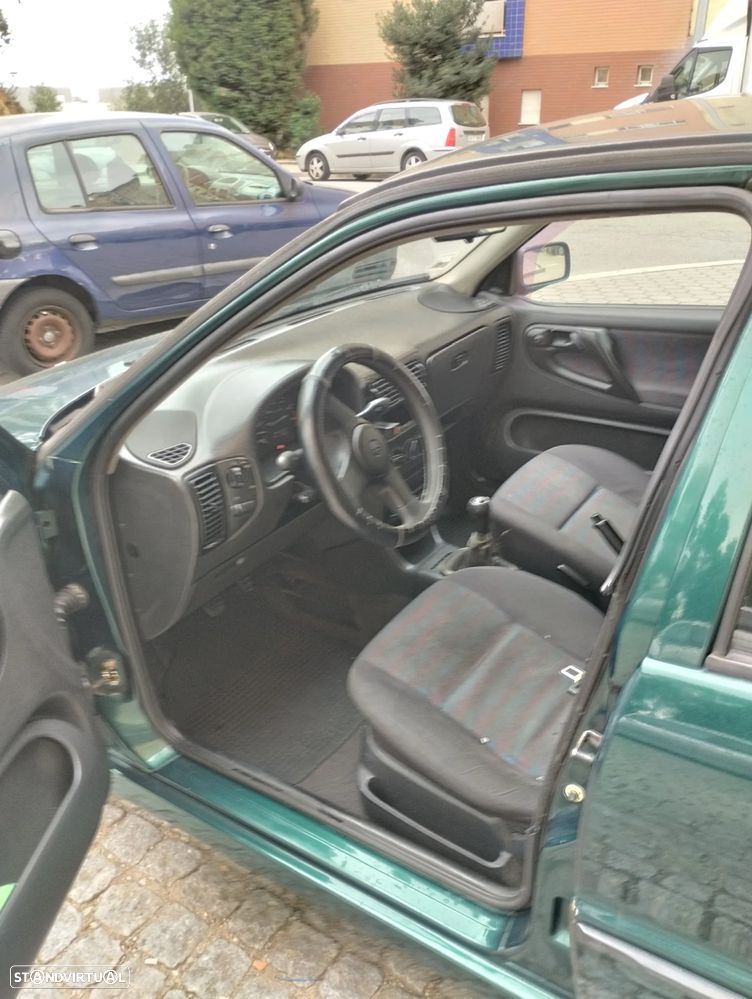 VW Polo 1.4 Colour Concept - 7