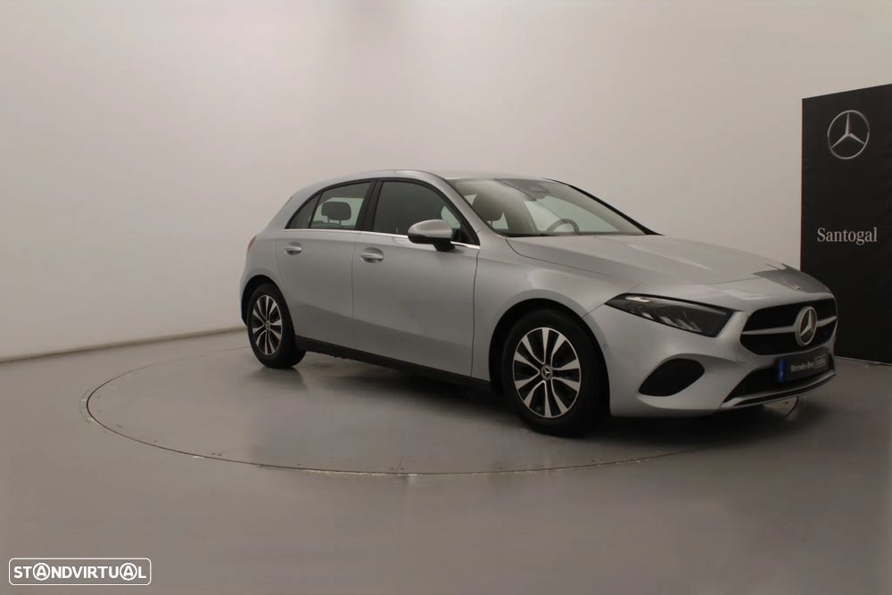 Mercedes-Benz A 200 Standard - 2