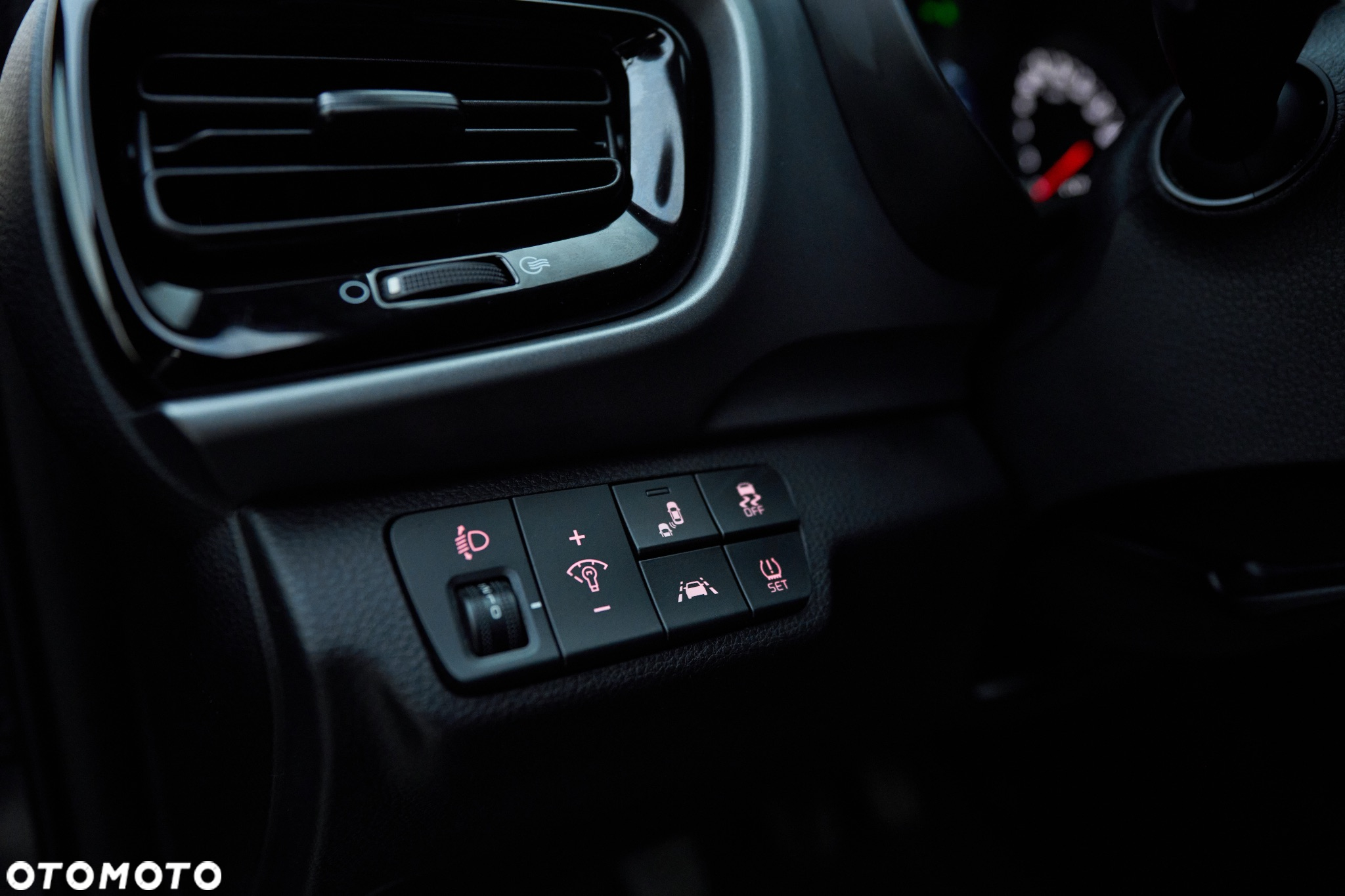Kia Stonic - 20