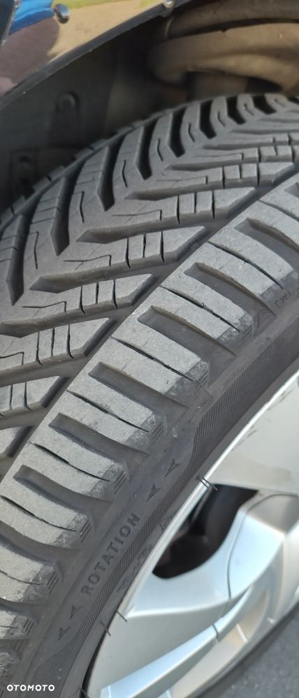 Citroën C4 Grand Picasso - 26