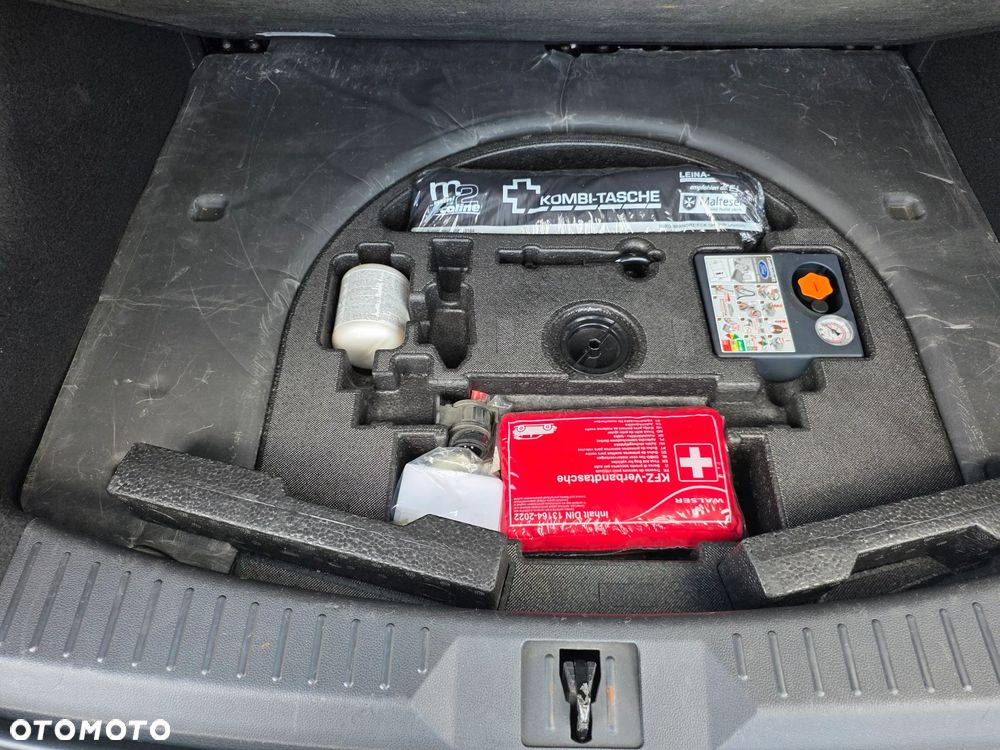 Ford Kuga 1.6 EcoBoost FWD Titanium ASS - 21