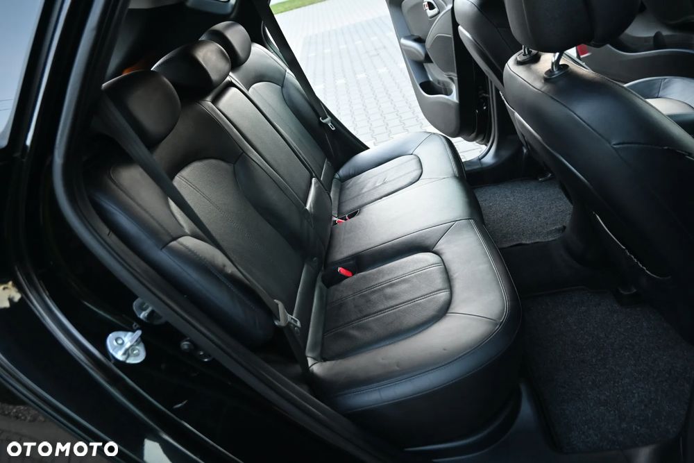 Hyundai ix35 2.0 CRDi Premium 4WD - 31