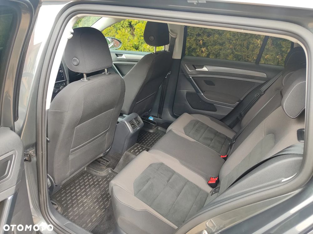 Volkswagen Golf 1.5 TSI ACT OPF Highline - 25