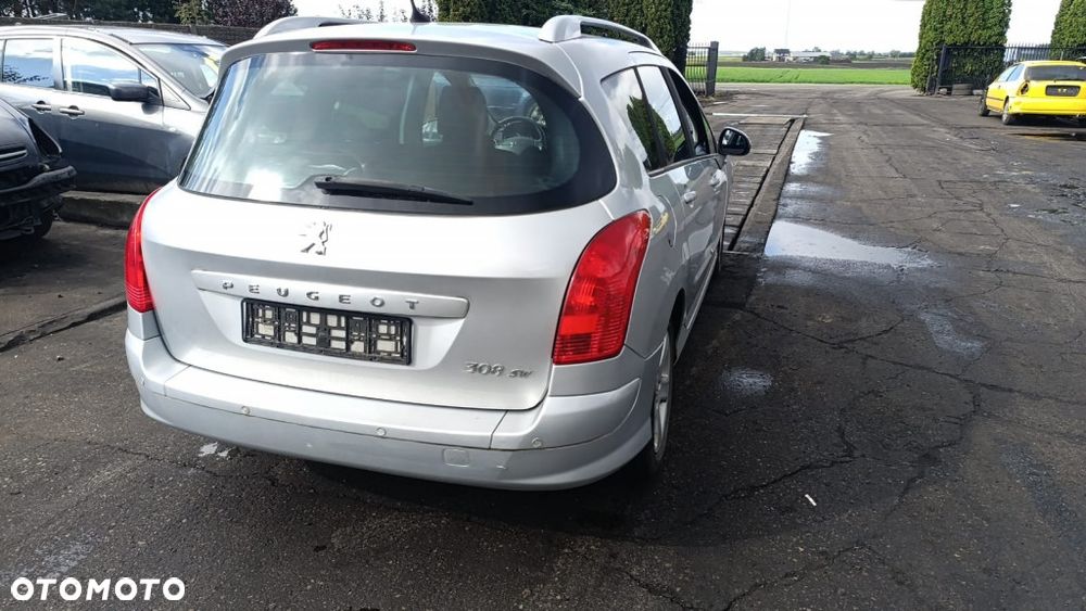 36536 Peugeot 308 SW silnik 1.6 HDi 9HRbl 112 km skrzynia 20EA09 lakier EZRC - 7