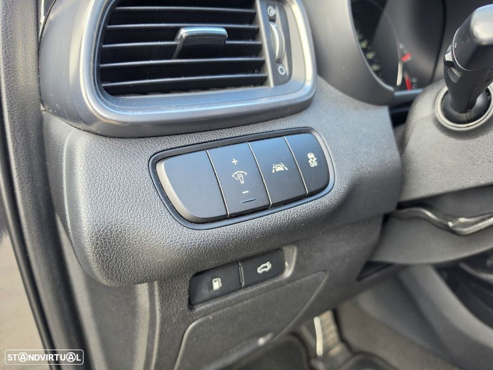 Kia Sorento 2.2 CRDi TOP - 22