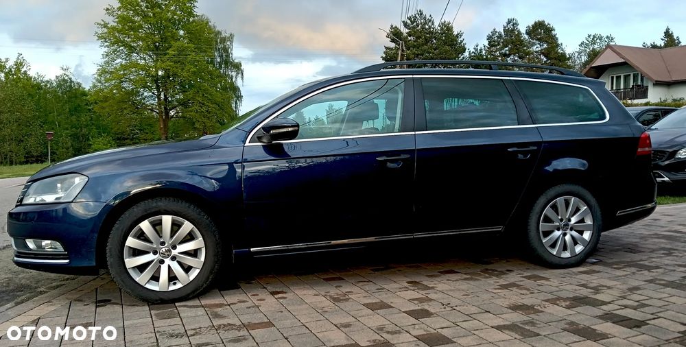Volkswagen Passat 2.0 TDI Comfortline - 4