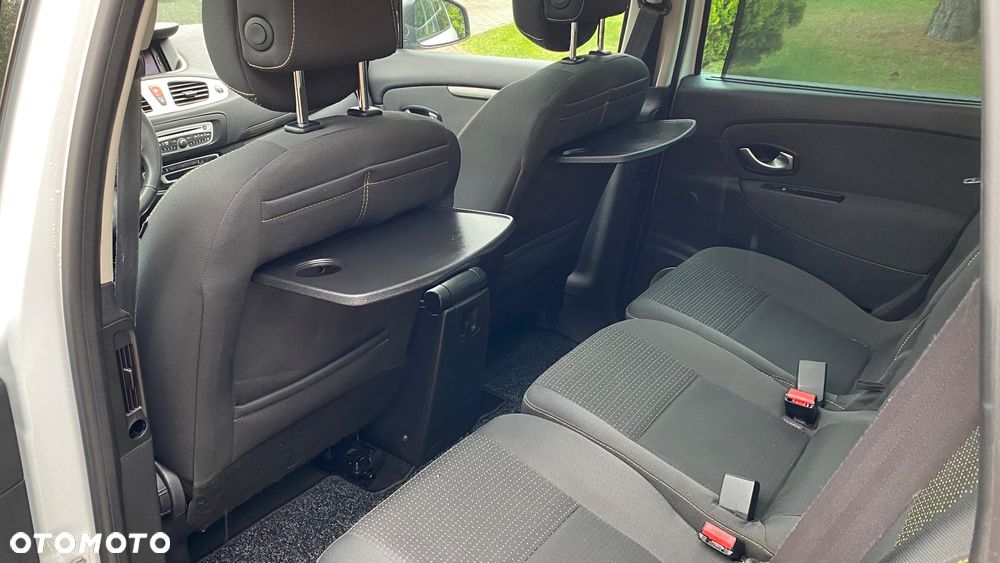 Renault Scenic 1.5 dCi Privilege EDC - 15