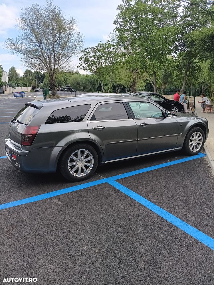Chrysler 300C 3.0L CRD V6 aut - 5