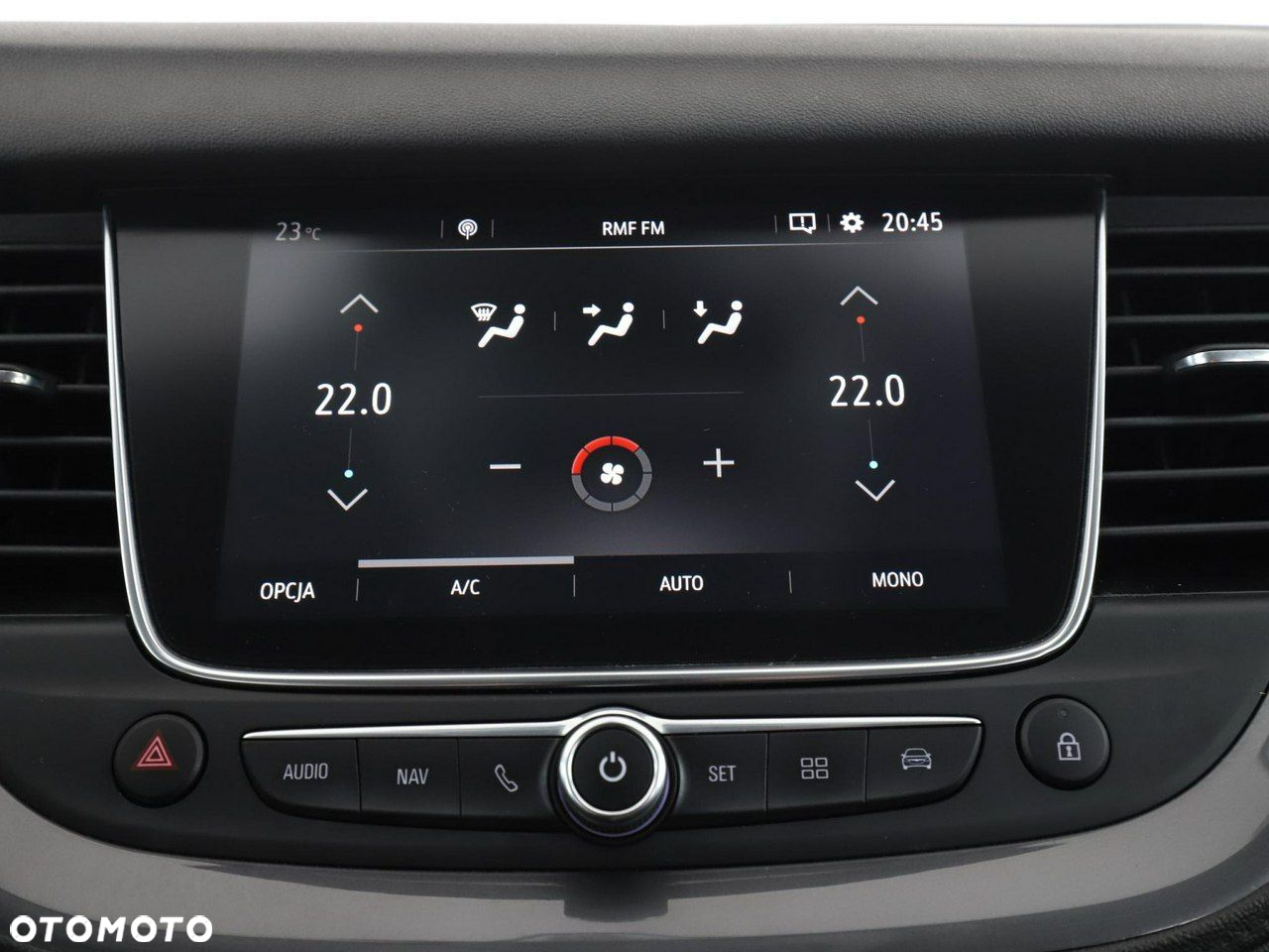 Opel Grandland X 1.2 Start/Stop Automatik Design Line - 27
