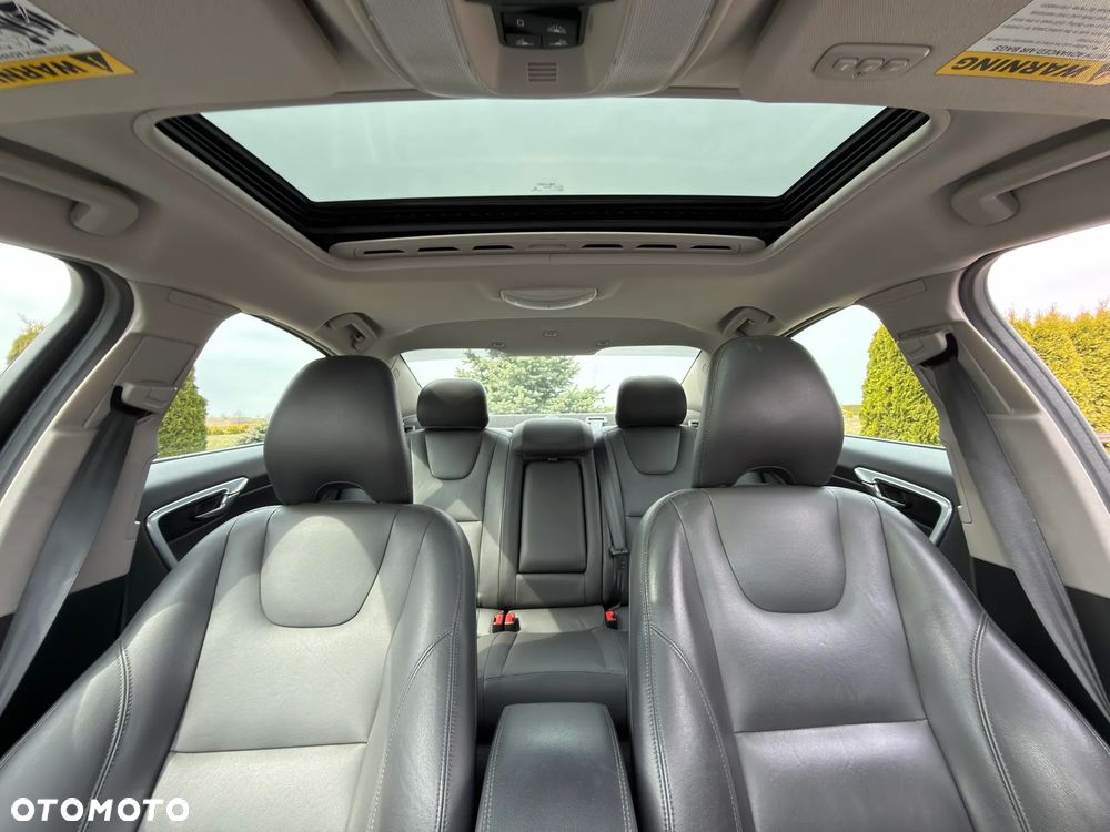 Volvo S60 2.5 T5 AWD - 22