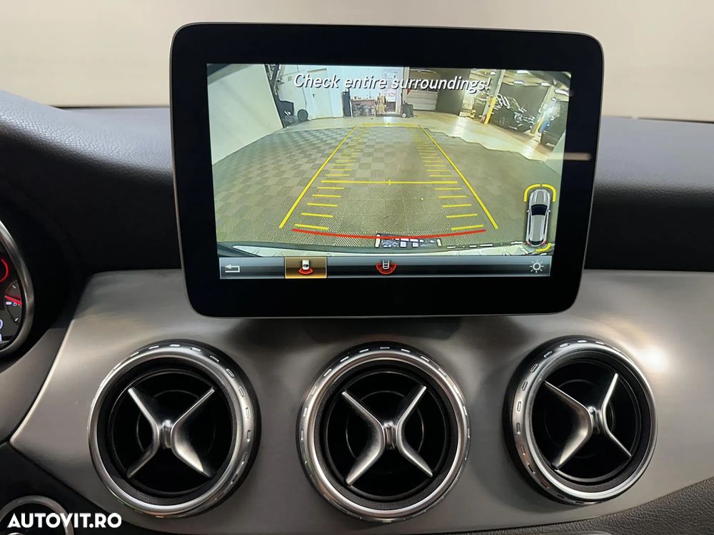 Mercedes-Benz GLA 250 4Matic 7G-DCT AMG Line - 19