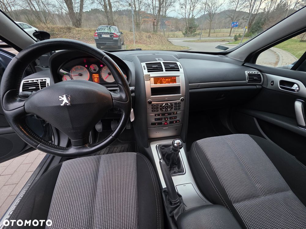 Peugeot 407 - 2