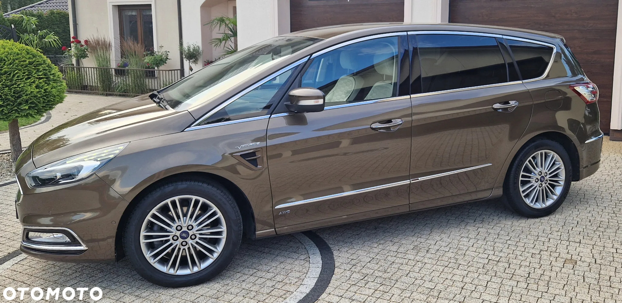 Ford S-Max 2.0 TDCi Vignale PowerShift - 2