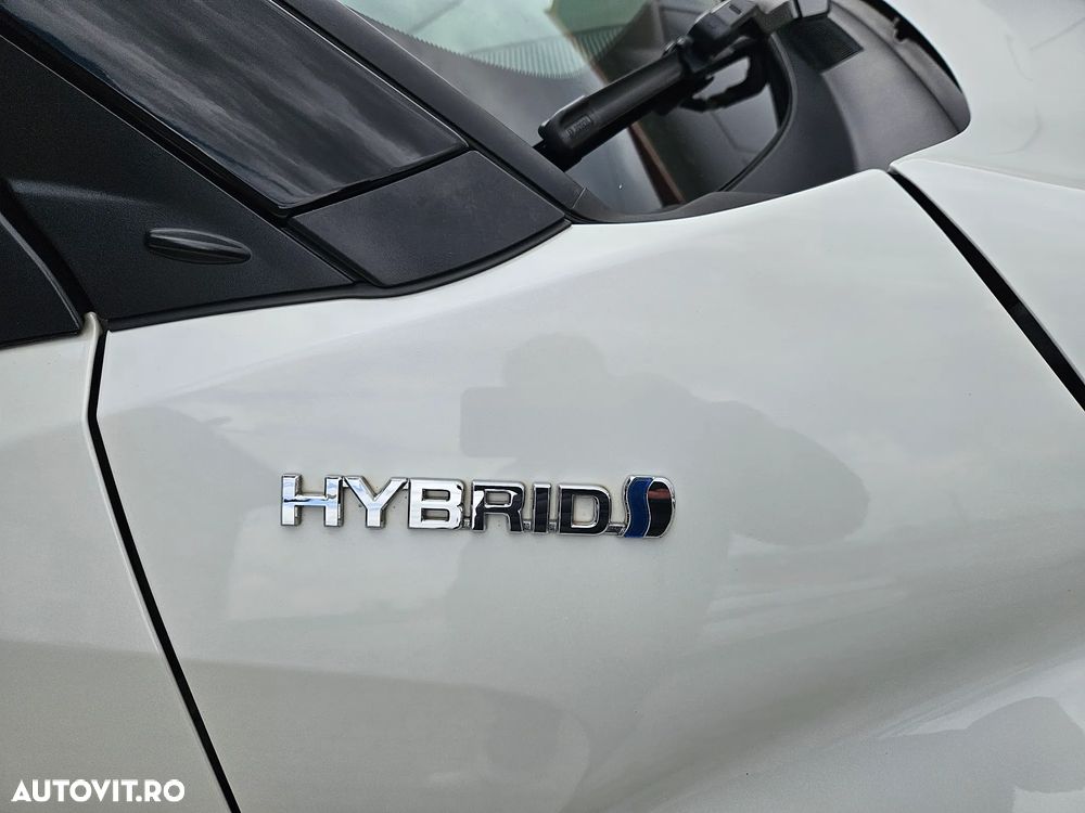 Toyota C-HR Business-Edition - 17