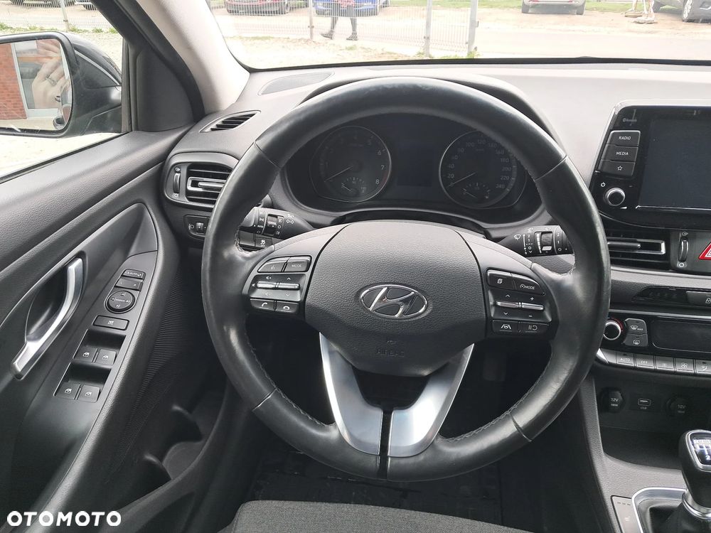 Hyundai i30 1.0 T-GDI Smart - 14