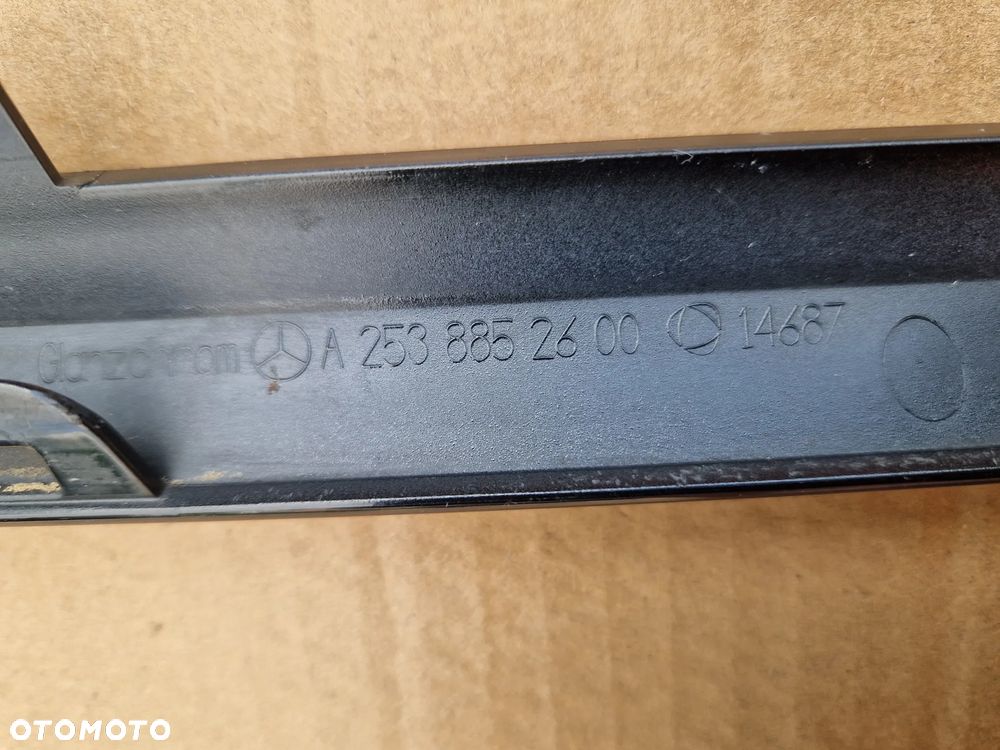 Mercedes GLC W253 listwa zderzaka przód przednia A2538854400 - 10
