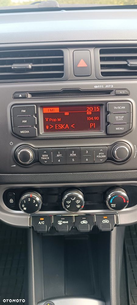 Kia Rio 1.2 Attract - 20