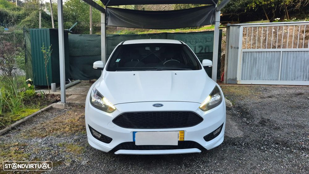 Ford Focus 1.0 SCTi ST-Line - 1