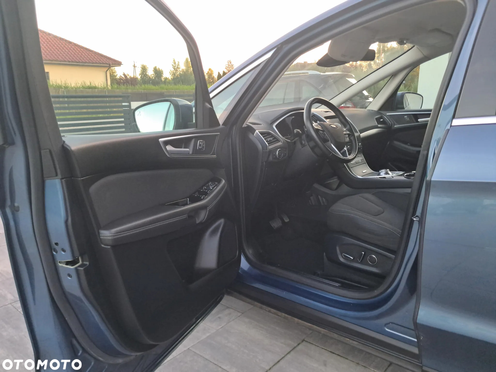 Ford S-Max - 14