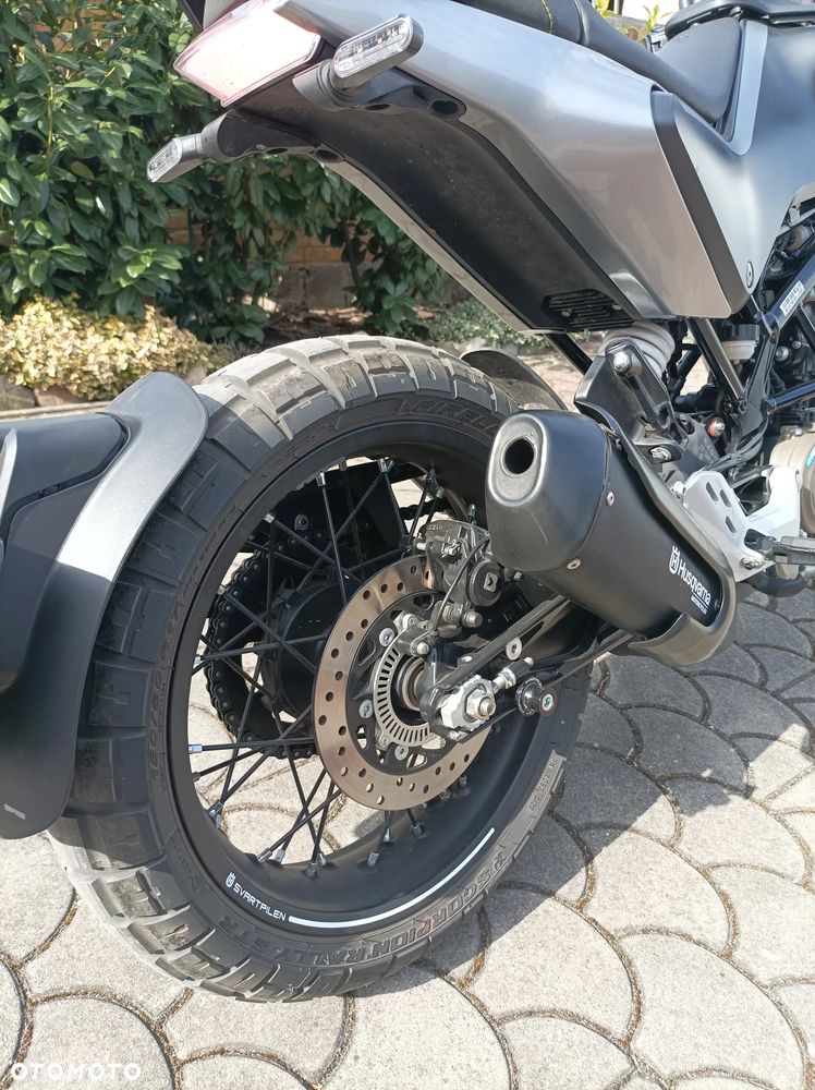 Husqvarna Svartpilen - 4