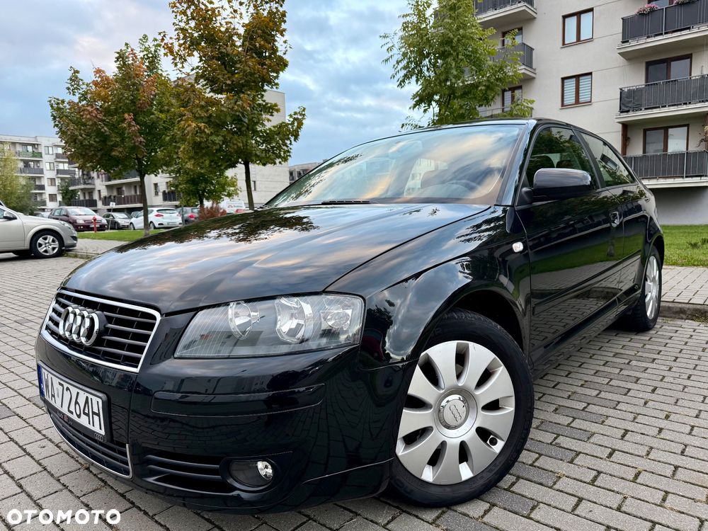 Audi A3 1.6 FSI Ambiente - 2