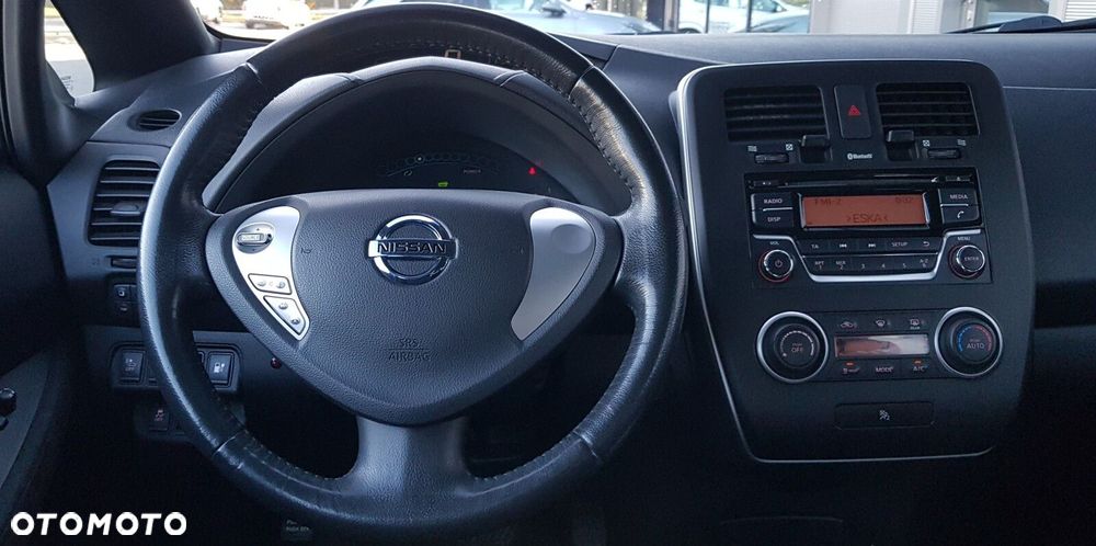 Nissan Leaf 30kWh Acenta - 17