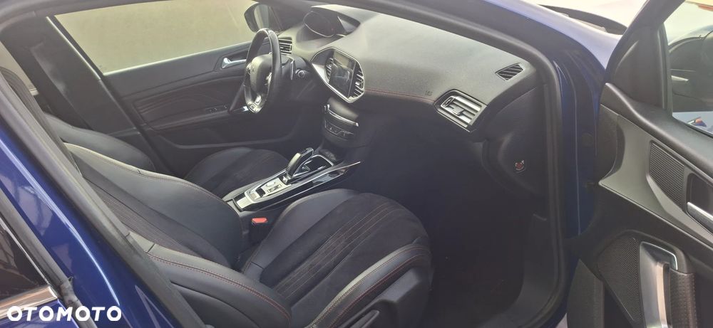 Peugeot 308 BlueHDi FAP 180 EAT8 Stop & Start GT - 8