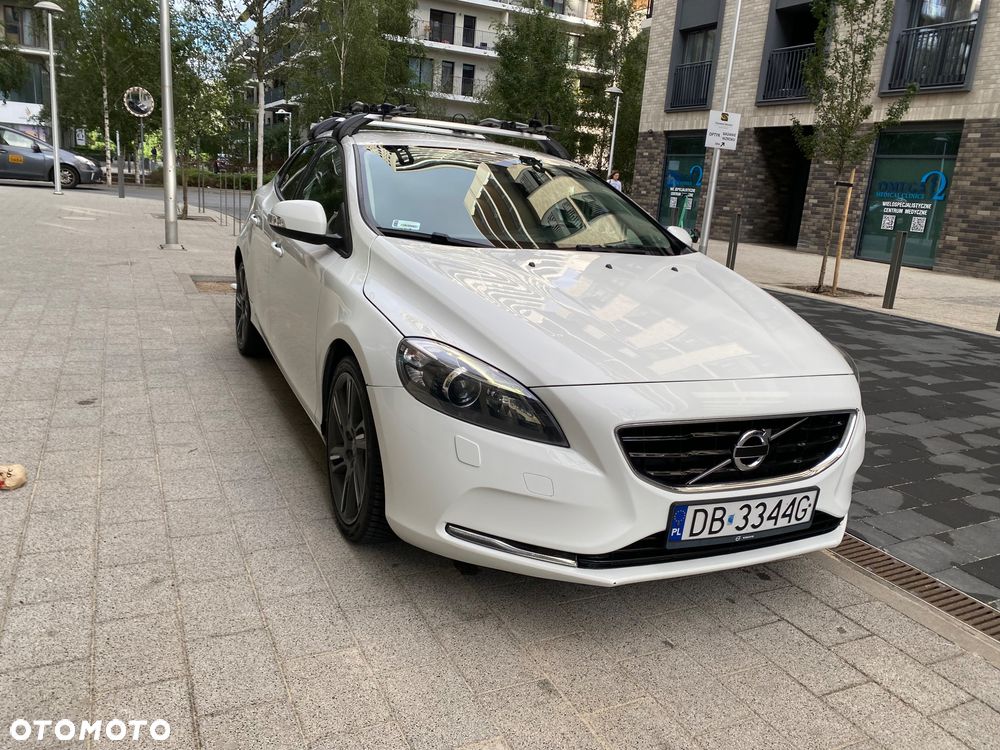 Volvo V40 D2 Summum - 2