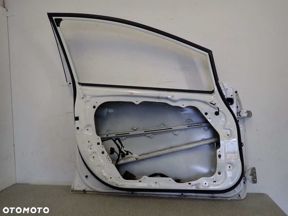KIA CEED II KOMBI CW 12-17 DRZWI PRZEDNIE LEWE HW - 12