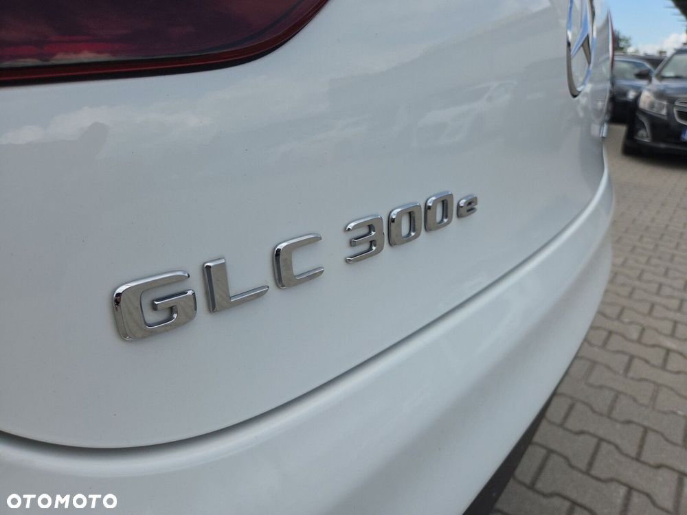 Mercedes-Benz GLC - 26