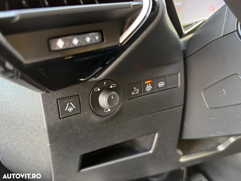 DS Automobiles DS 7 Crossback - 8