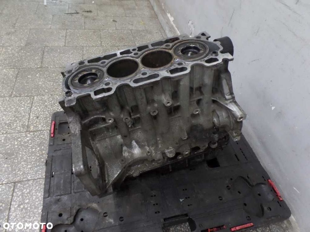 VOLVO S60 II V60 V70 III 10-17 1.6 D2 BLOK SILNIKA D4162T - 2