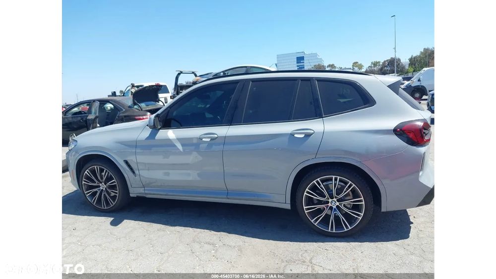 BMW X3 xDrive30i M Sport Edition - 7
