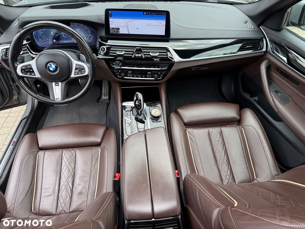 BMW Seria 5 530e M Sport sport - 23