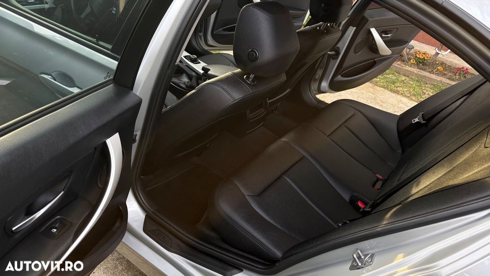 BMW Seria 3 - 8
