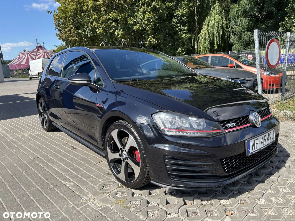 Volkswagen Golf GTI Performance BlueMotion Technology - 5
