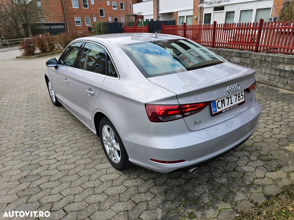 Audi A3 Limuzina 1.6 TDI clean Attraction - 4