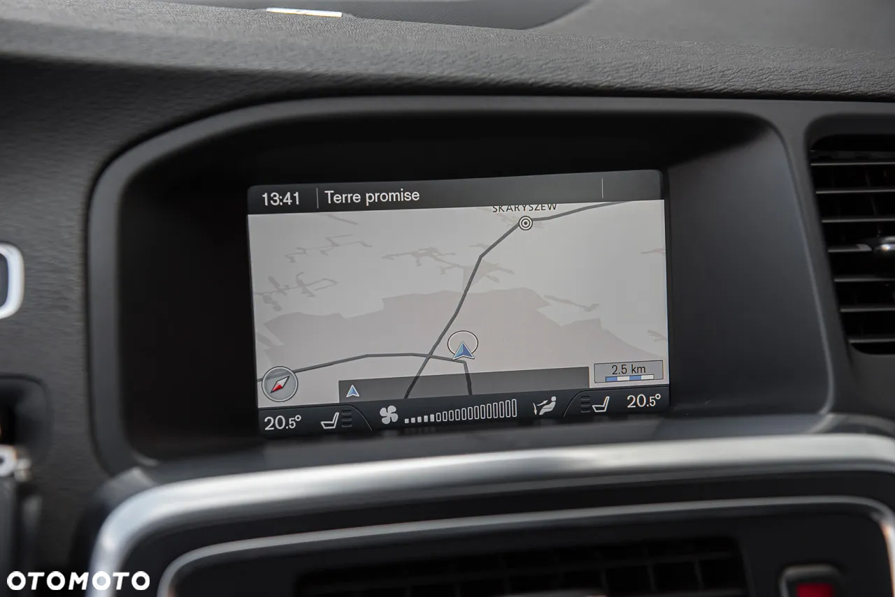 Volvo S60 D3 R-Design - 20