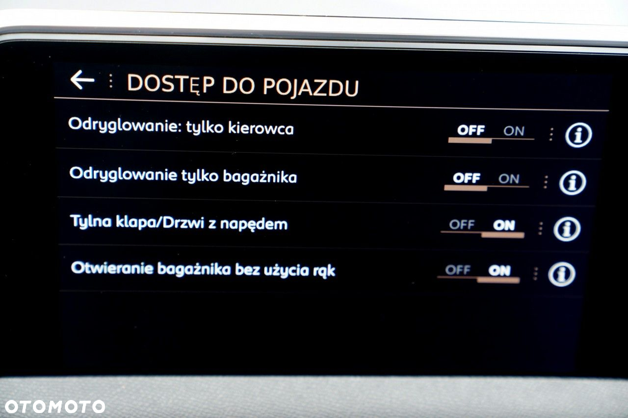Peugeot 3008 1.6 PureTech GPF GT Line S&S EAT8 - 39