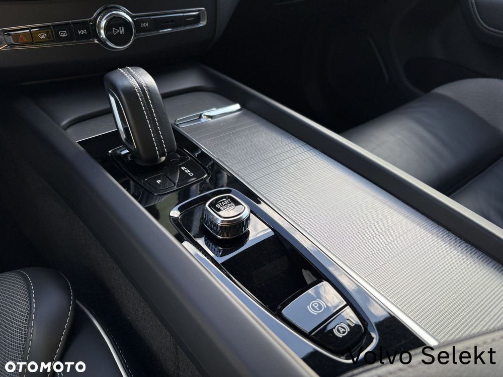 Volvo XC 60 - 12