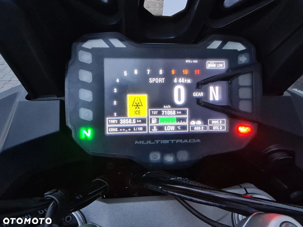 Ducati Multistrada - 11