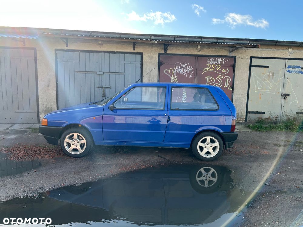 Fiat Uno 899 - 4