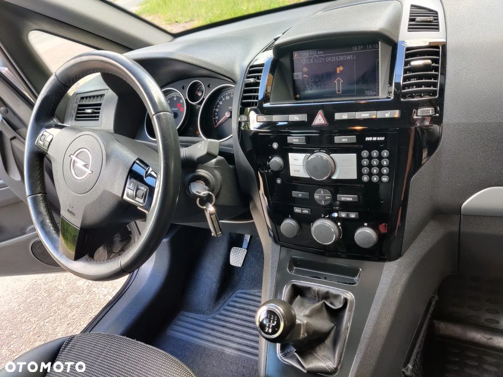 Opel Zafira 1.8 Easytronic Cosmo - 23