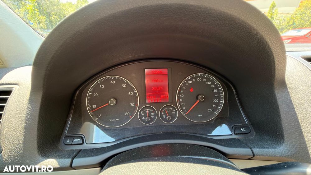 Volkswagen Golf 1.4 TSI Comfortline DSG - 13