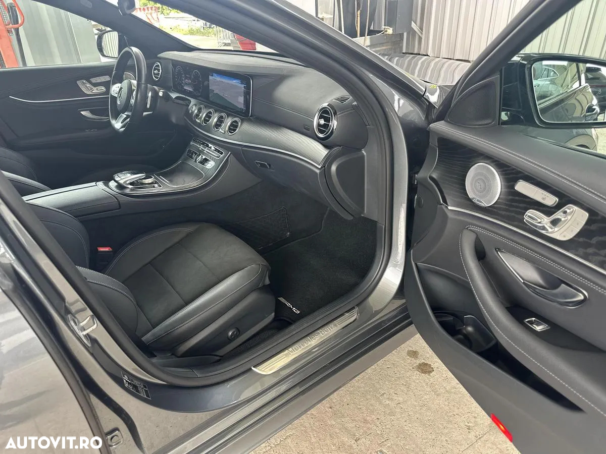 Mercedes-Benz E 200 4MATIC Aut. - 13