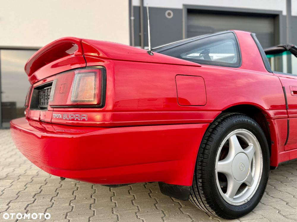 Toyota Supra - 11