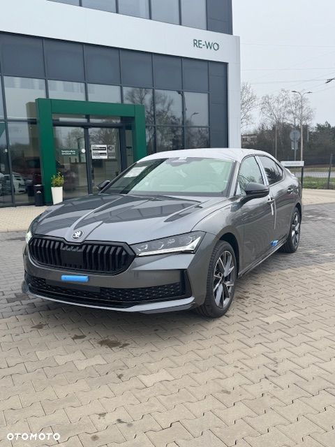 Skoda Superb 1.5 TSI Sportline DSG - 8