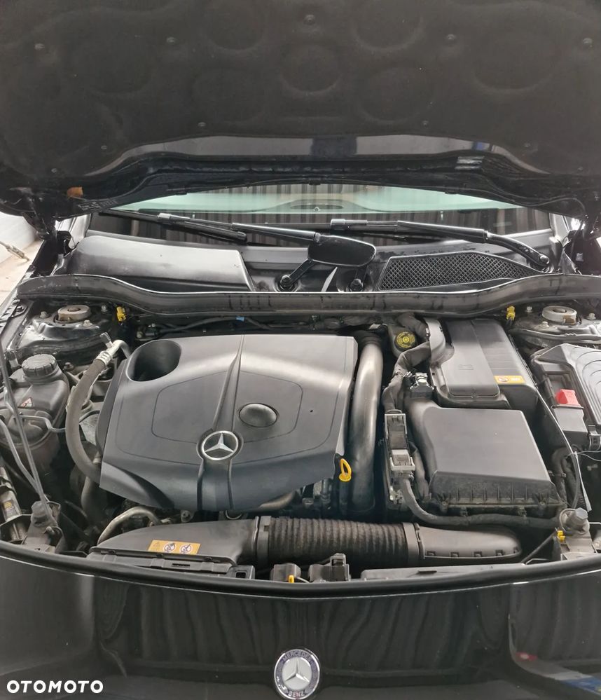 Mercedes-Benz CLA 220 (CDI) d Urban - 5