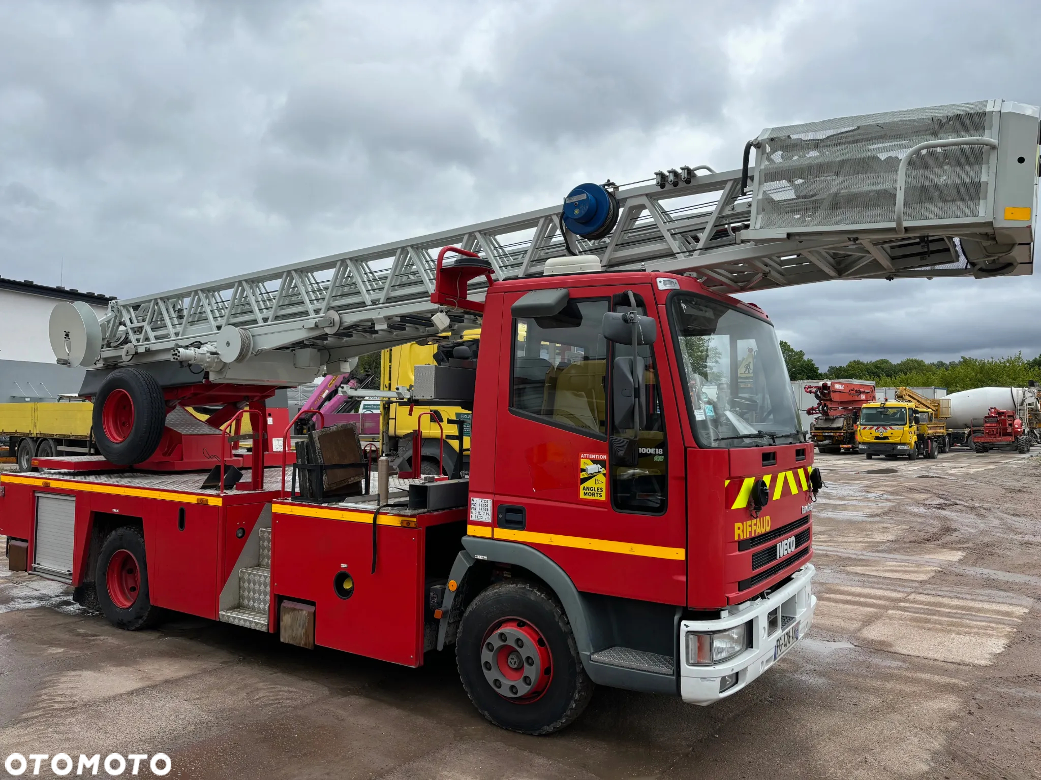 Iveco 100E18 Drabina Strażacka EPSA 25 CNAR - 6